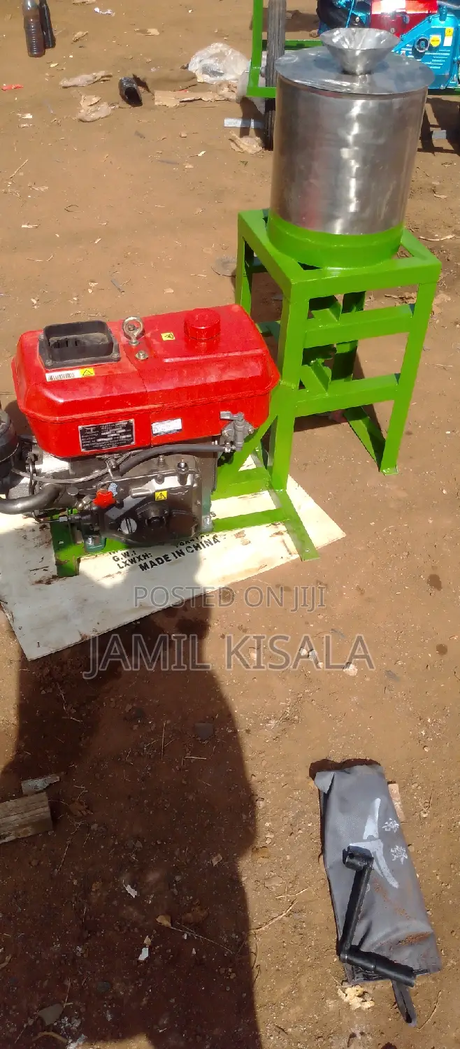 G/ Nuts Machine With a Diesel Engine