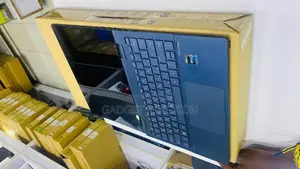 New Laptop HP Envy X360 8GB Intel Core I5 SSD 512GB