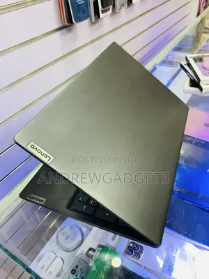 Laptop Lenovo V15 4GB Intel Core I3 HDD+SSD 500GB