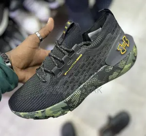 Original Under Armour Hovr Phantom 3 Printed Sole Sneakers