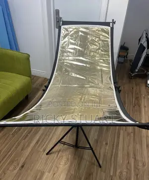 Selens U-Shaped Curved Reflector