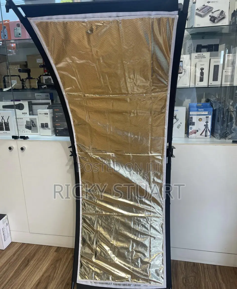 Selens U-Shaped Curved Reflector