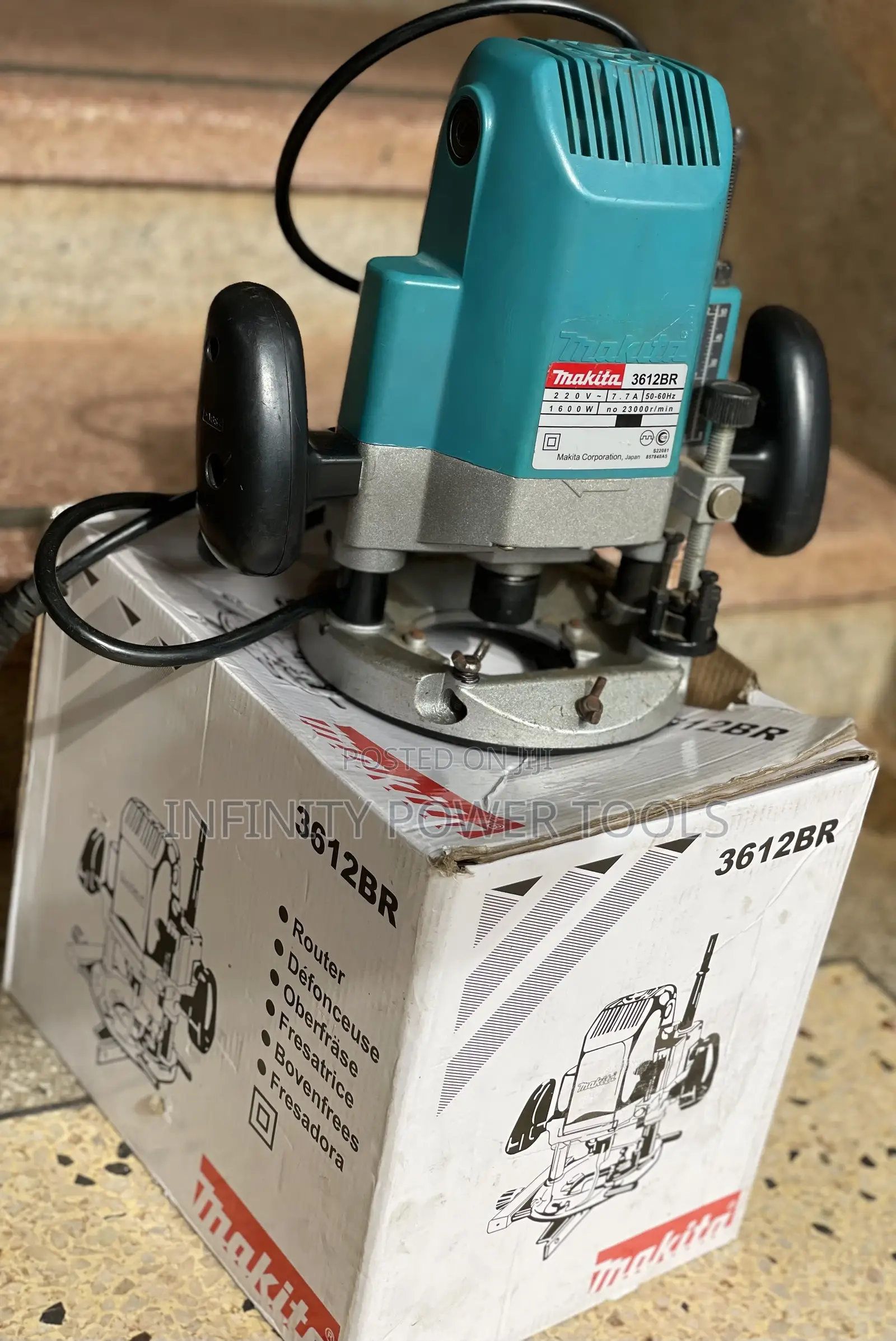 Wood Router Makita