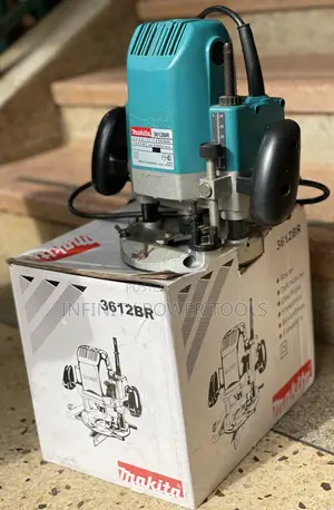 Wood Router Makita