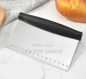 Multipurpose Bench Pastry Scraper Cutter