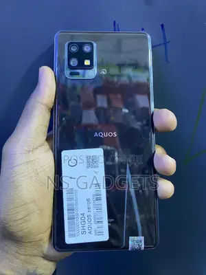 Sharp Aquos zero6 128 GB Black