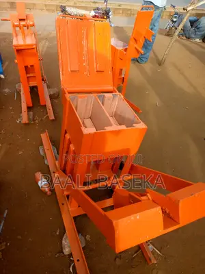 Interlocking Block Machine/Two Blocks/99