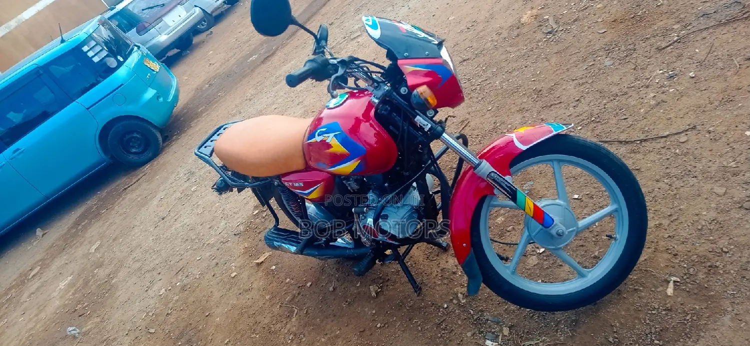 Bajaj CT 110X 2021 Red