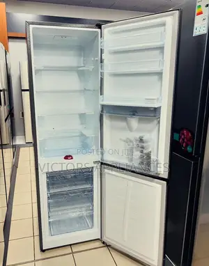 Hisense 341L Double Door Fridge With Water Dispenser