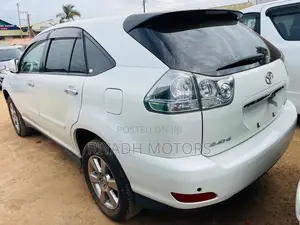 Toyota Harrier 2.4 2011 White