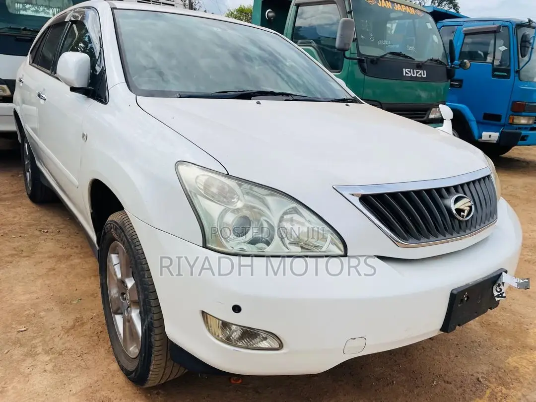 Toyota Harrier 2.4 2011 White