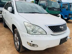 Toyota Harrier 2.4 2011 White