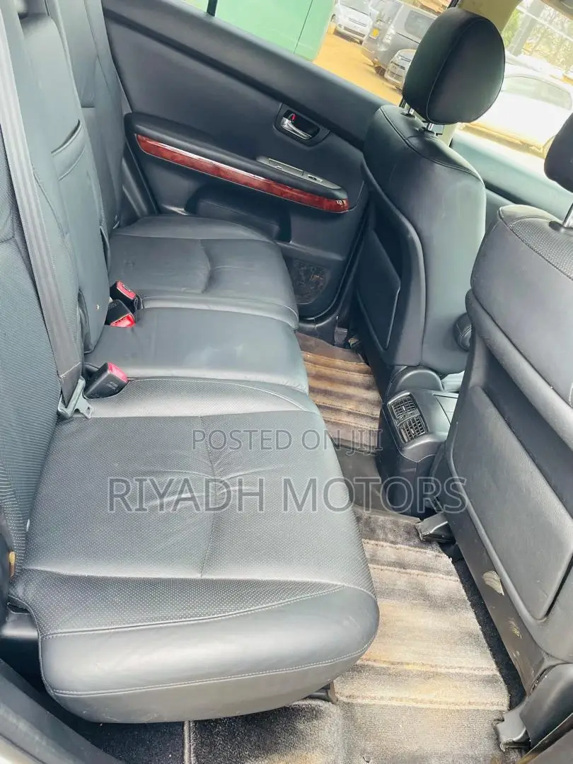 Toyota Harrier 2.4 2011 White
