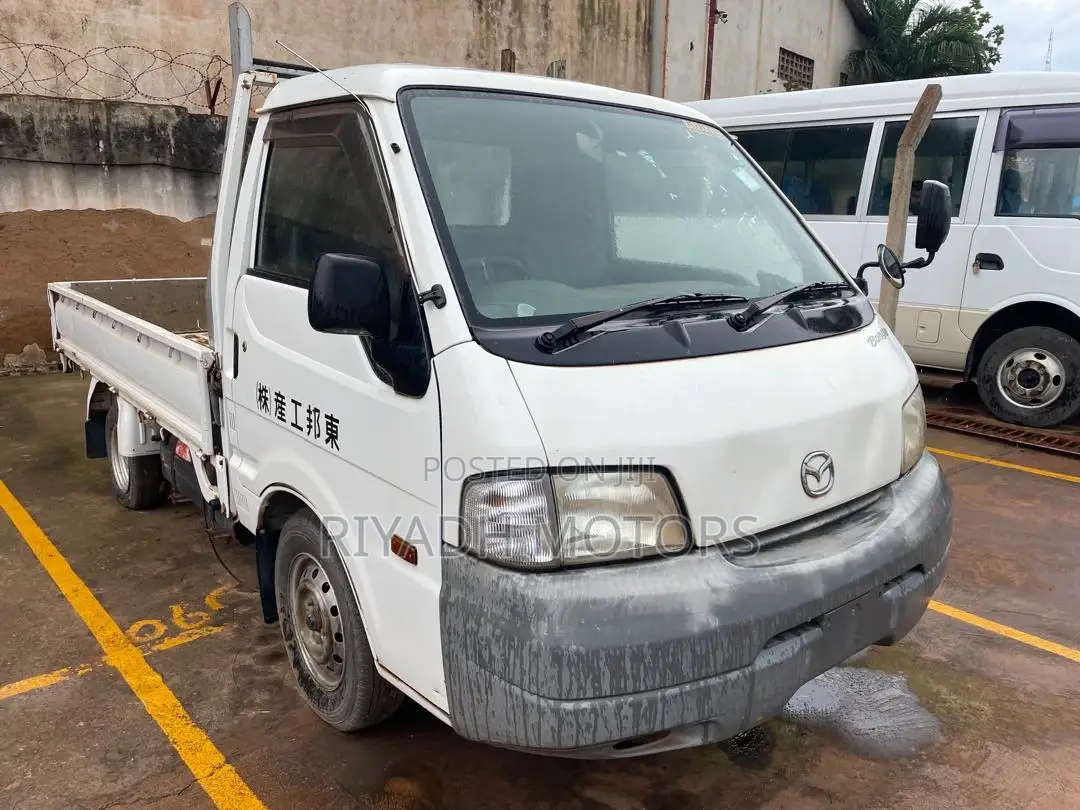 Mazda Bongo 2009 White