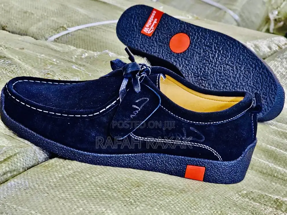 Original Men’S Black Suede Clarks Wallabees