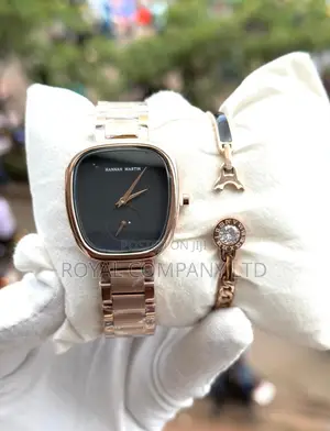 Women Watch Hannah Martin