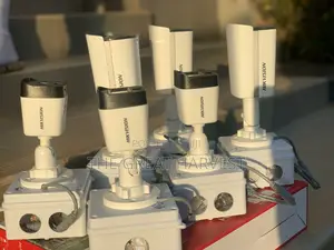 HIKVISION Smart Hybrid Light Camera