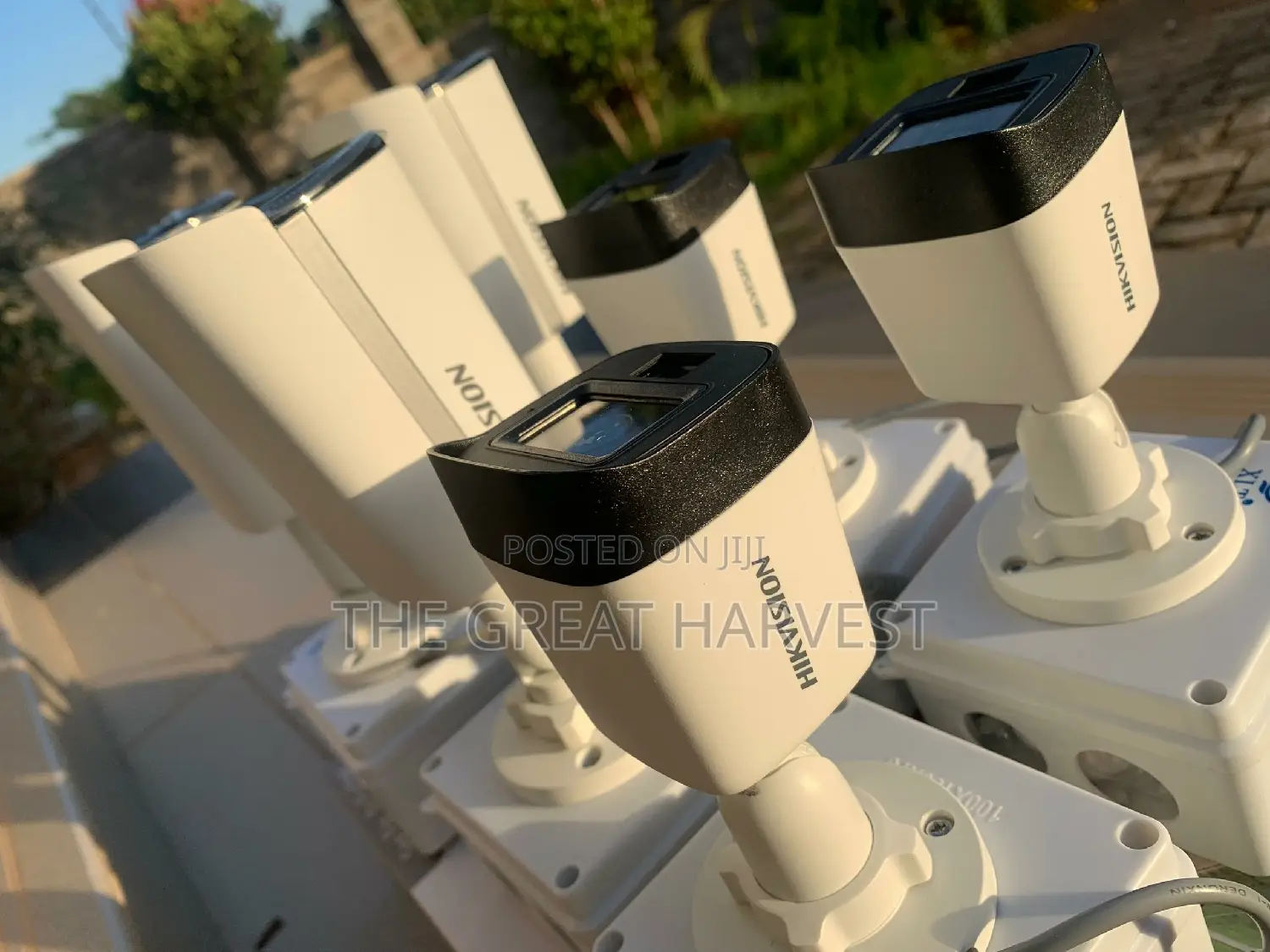 HIKVISION Smart Hybrid Light Camera