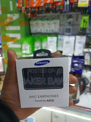 Anc Earphones Turned by Akg