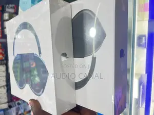 Blue Apple Airpods Max