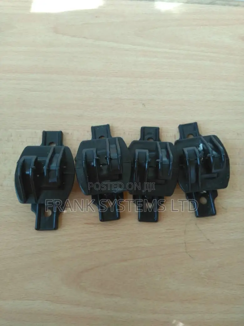 Electric Fence Insulators