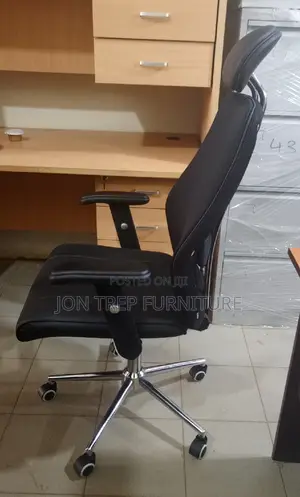 Executive Director Office Chair Recrainer
