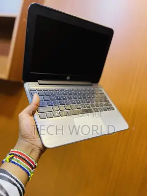 Laptop HP Stream 11 2GB Intel Atom SSD 32GB