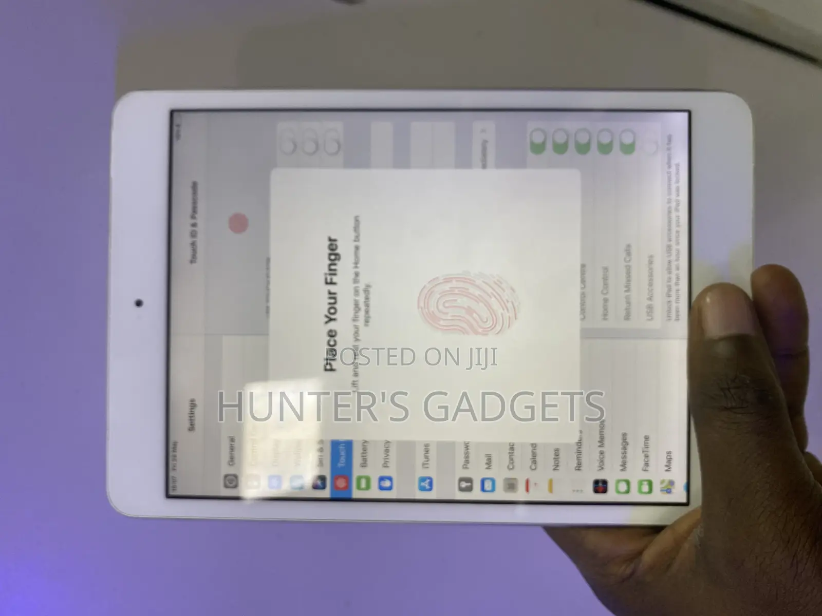 Apple iPad mini 4 128 GB White