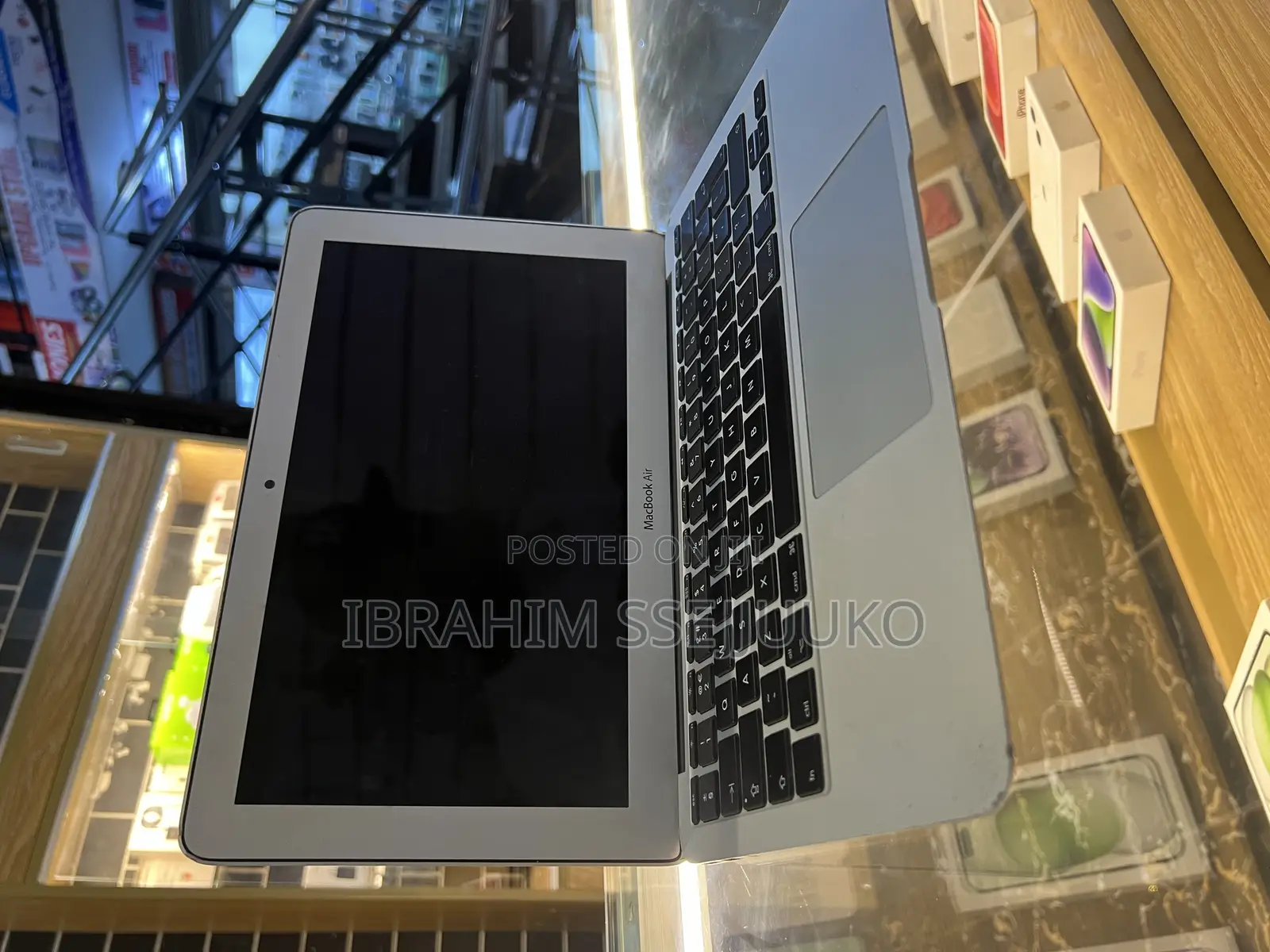 Laptop Apple MacBook Air 4GB Intel Core I3 SSD 128GB