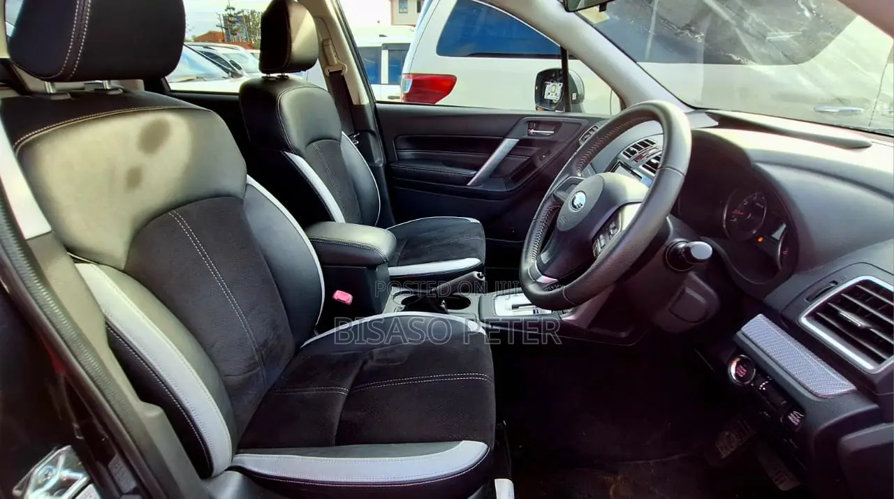 Subaru Forester 2015 Gray