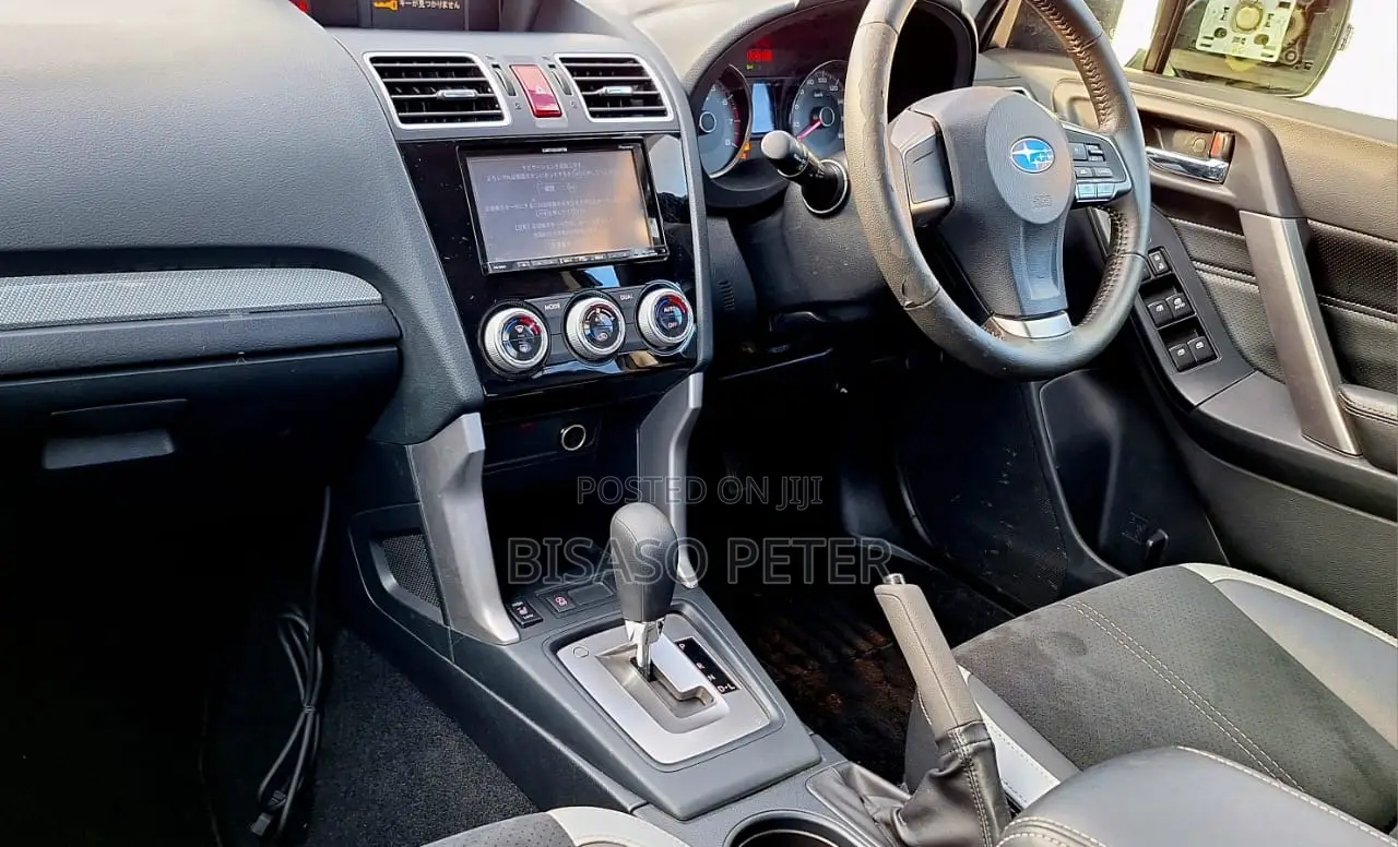 Subaru Forester 2015 Gray