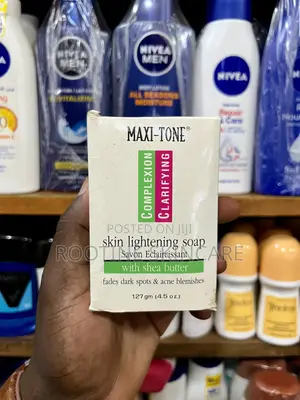 Maxi Tone Complexion Clarifying Lightening Soap