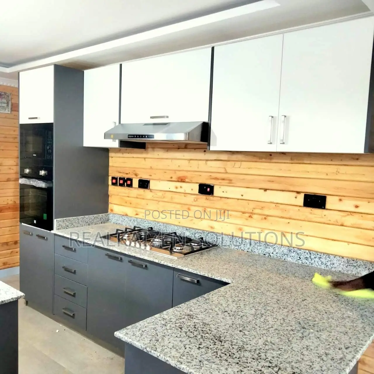 Singapore NEWMATIC Undermount Chimney Slim Kitchen Hood 90cm