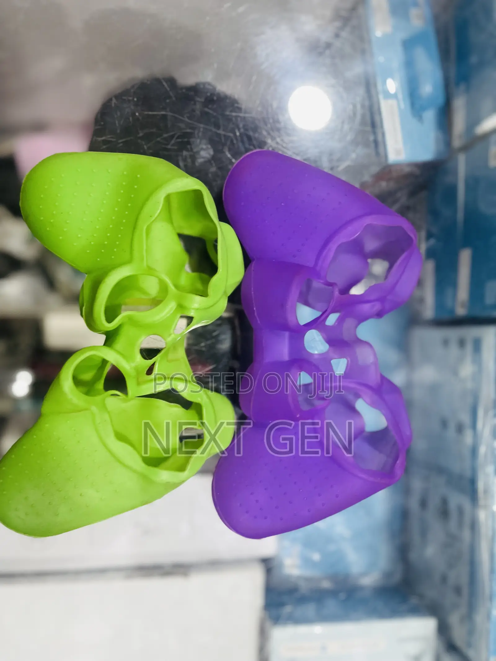 Silcon Cases for Ps3 and Xbox and Thumbgrips