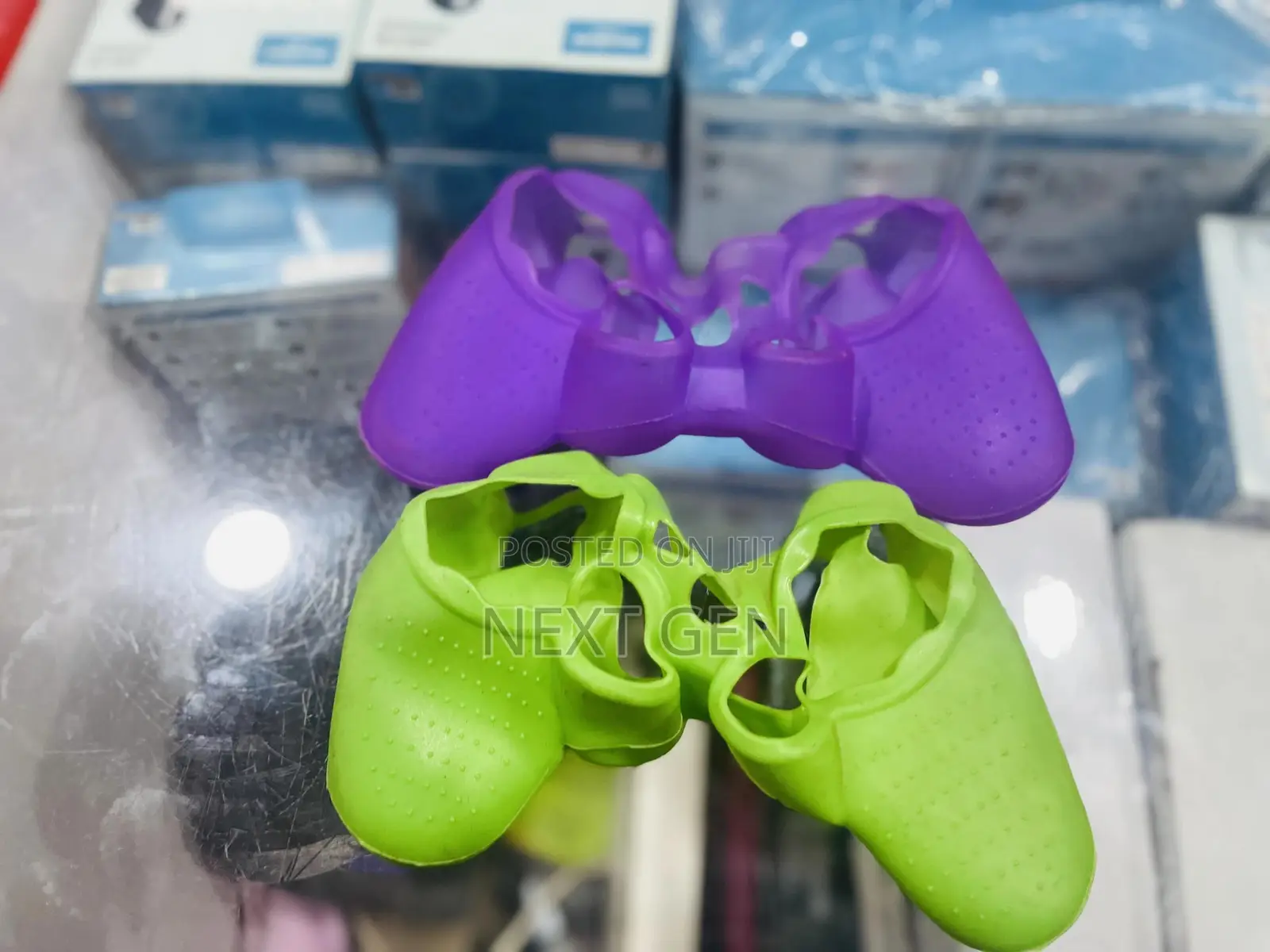 Silcon Cases for Ps3 and Xbox and Thumbgrips