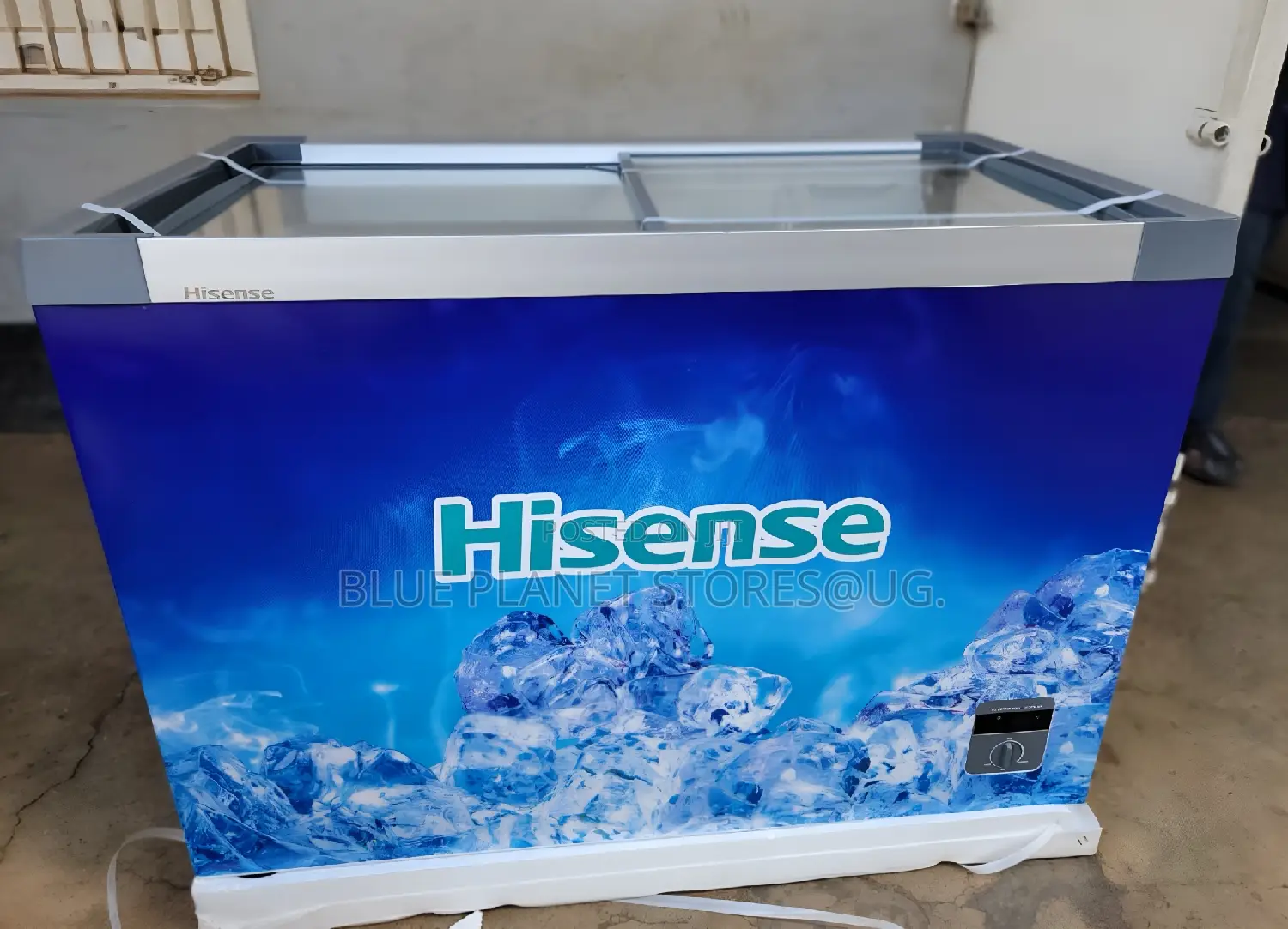 Hisense 301litres Ice Cream/Display Chillers/Freezers.