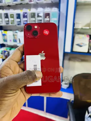 Apple iPhone 13 128 GB Red