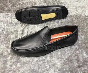 Original Clarks Flat Sole Leather Moccasins