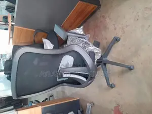 Nice High Back Office Chair