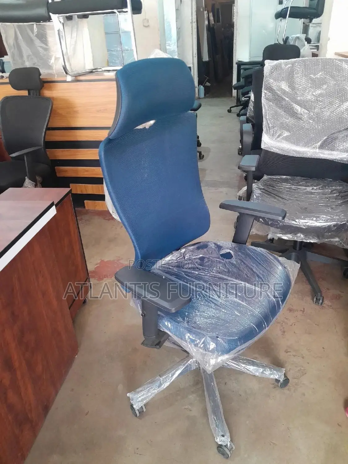 Blue Presenter Office Chair