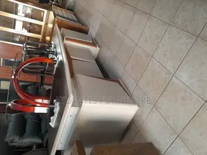 Wood and Plastic Executive Office Desk (2meters)
