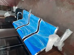 Heard Metallic Waiting Chair