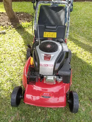 Honda 20" Lawnmore Self Drive