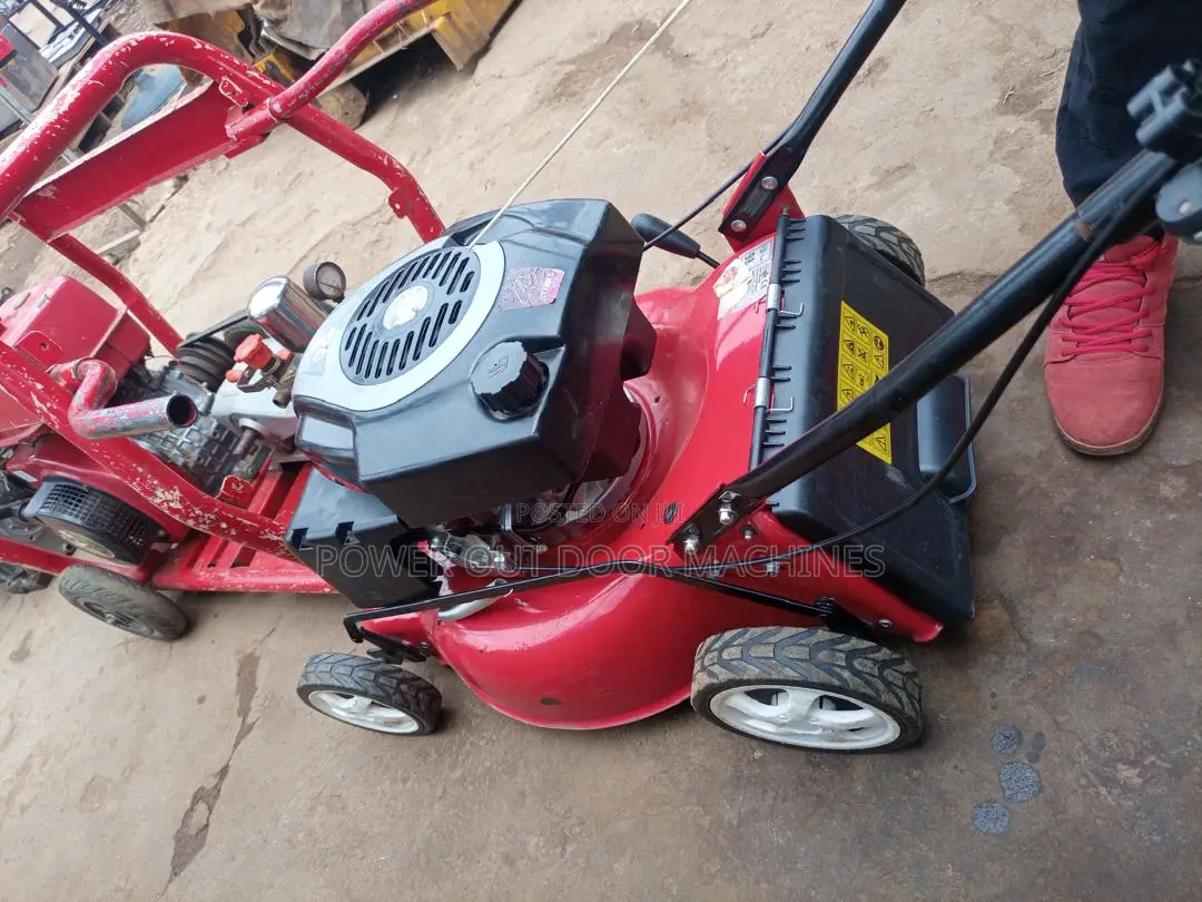 Honda 20" Lawnmore Self Drive