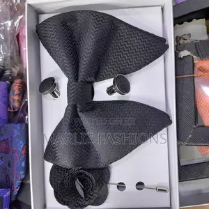 Butterfly Men's Bowties