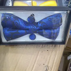 Floral Men's Bowtie