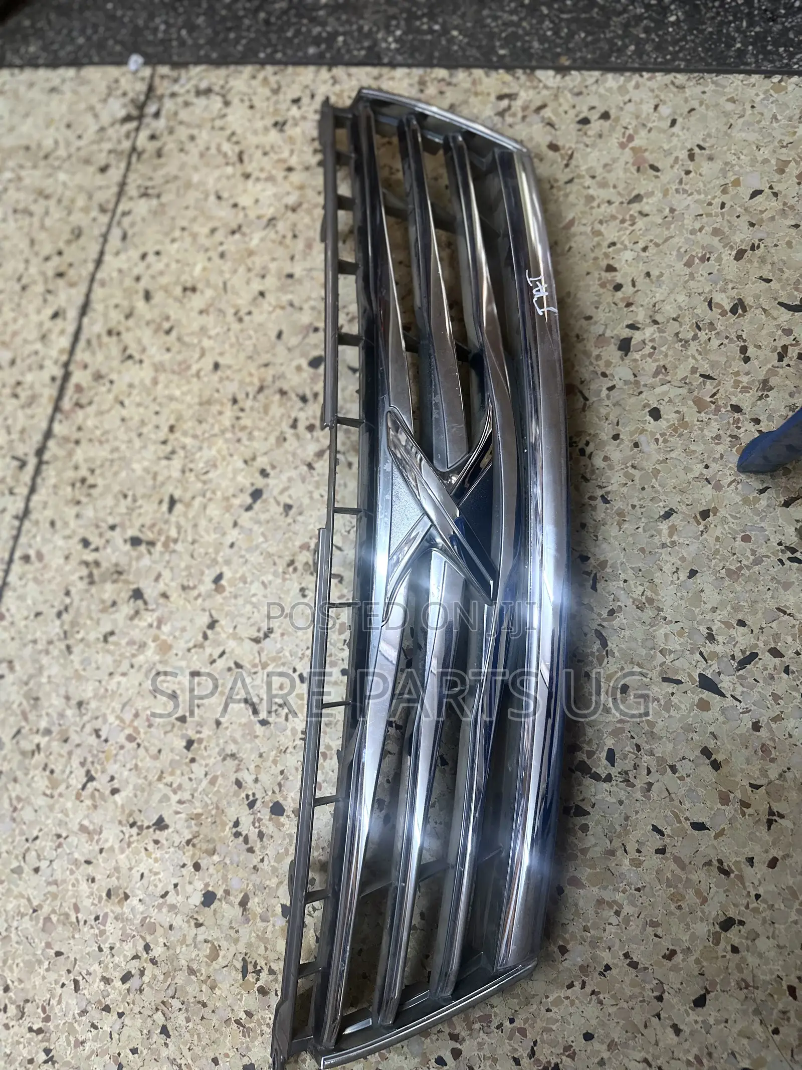 Mark X 2003 - 2009 Grille