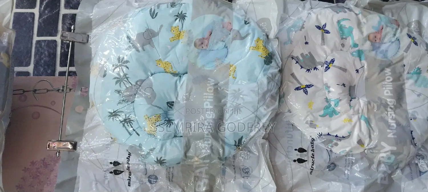 Baby Nursing Pilow