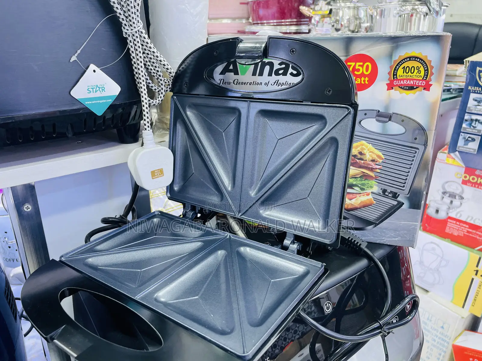 Avinas Sandwich Maker