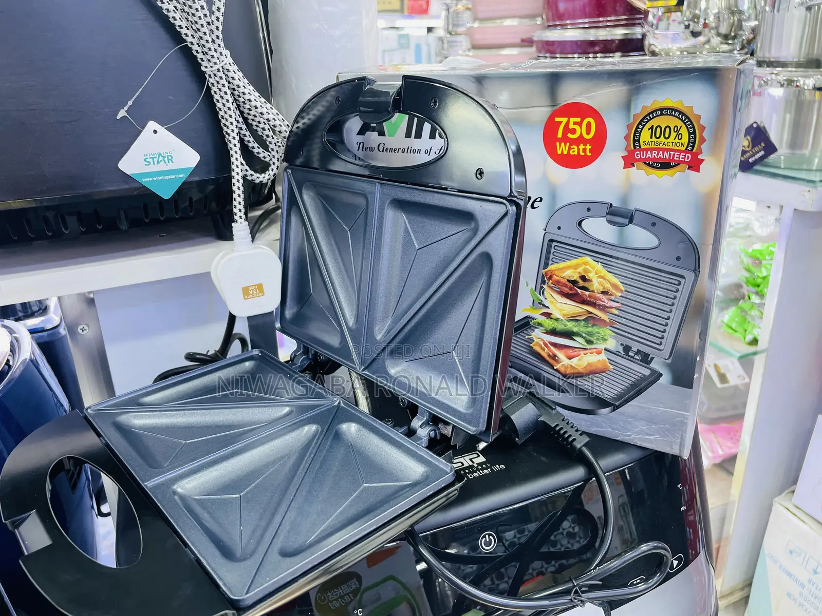Avinas Sandwich Maker